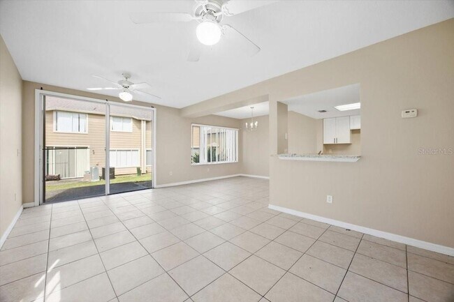 Building Photo - 207 Australian Way