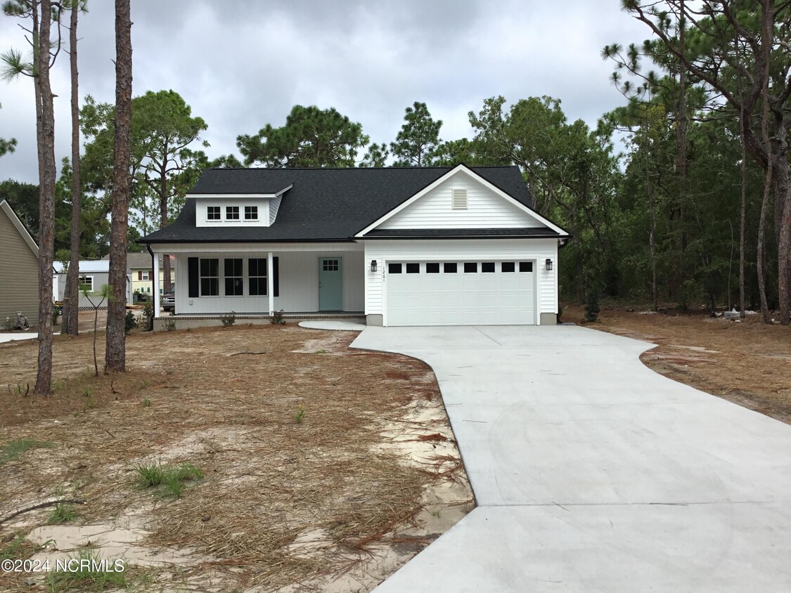 Foto principal - 1261 Longleaf Rd