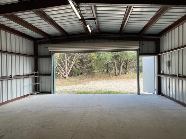 Foto del edificio - 14448 Nutty Brown Rd