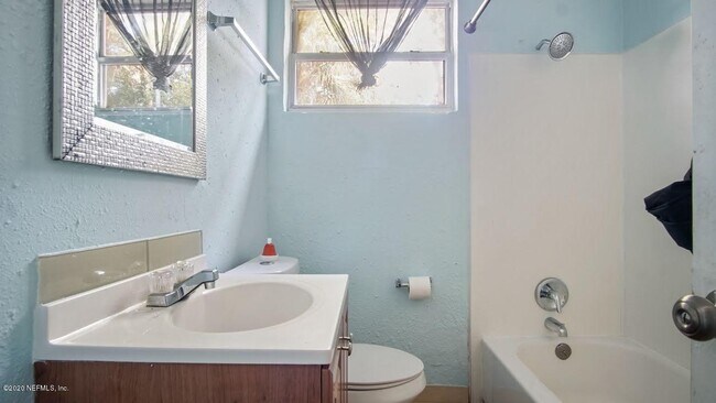 Foto del edificio - 1516 Windle St