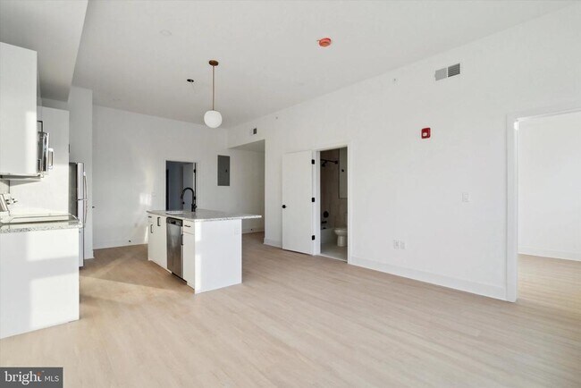 Foto del edificio - 1643 N 2nd St