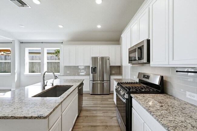 Building Photo - 4531 Stark Aly