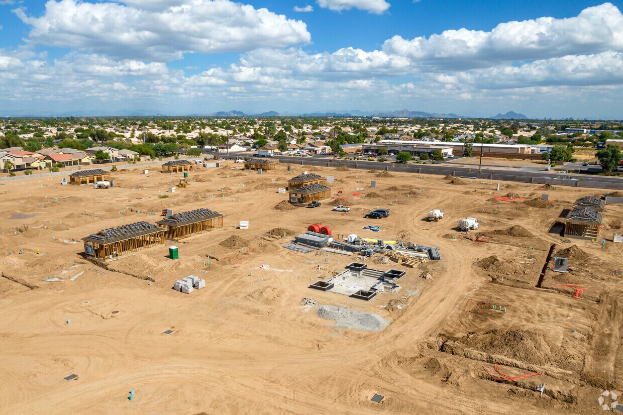 Christopher Todd Communities at McDowell Apartments 9200 W McDowell