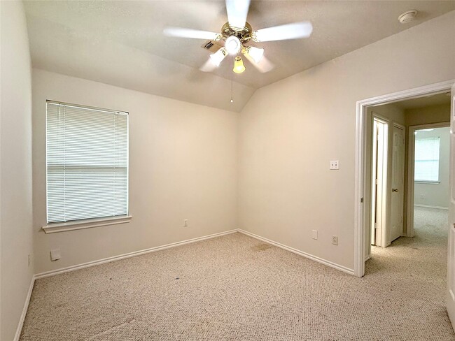Foto del edificio - 5610 Gaffney Ln