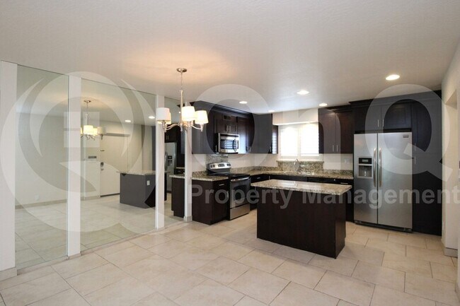 Foto del edificio - 4610 N 68th St