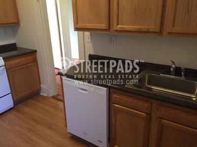 Building Photo - 1 bedroom in Boston MA 02134