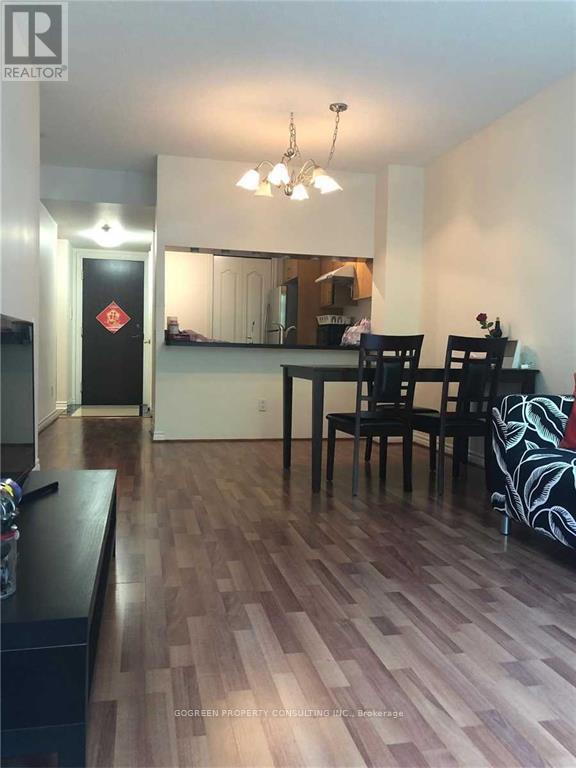 Building Photo - 18 William Carson Crescent