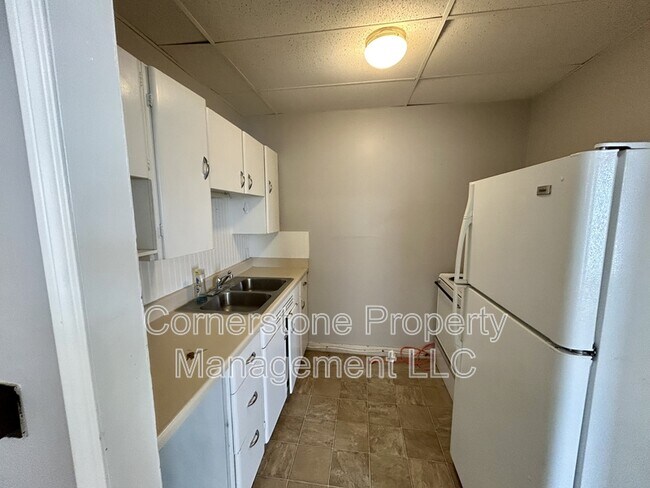 Foto del edificio - 617 E 4th St