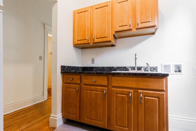 Foto del edificio - Fenway Studio No Broker Fee - Modern FInishes - Nice Building