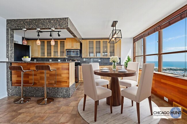 Foto del edificio - 655 W Irving Park Rd