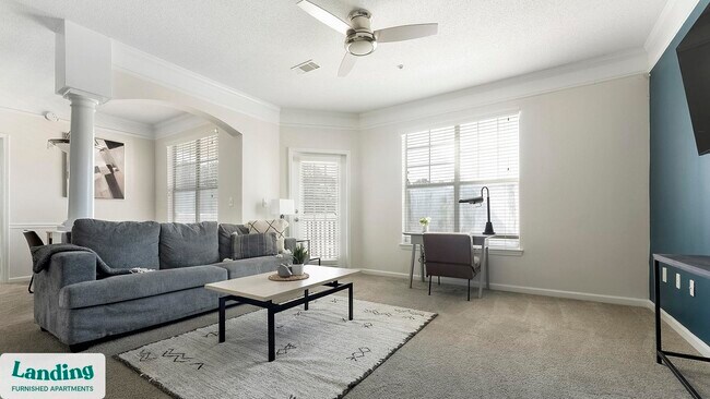 Building Photo - 325 Marymeade Dr