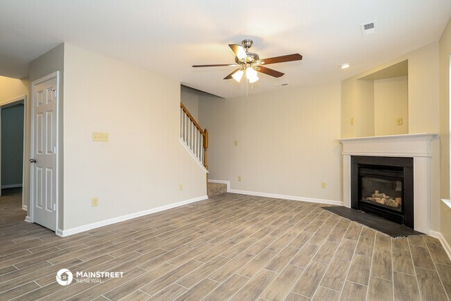 Foto del edificio - 1412 Cottage Creek Rd