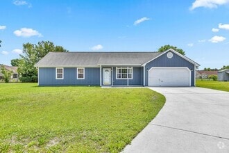 Building Photo - 327 Foxridge Ln