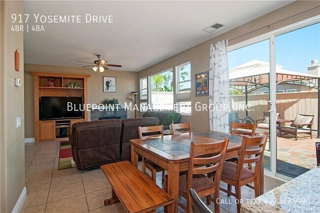 Foto del edificio - 917 Yosemite Dr