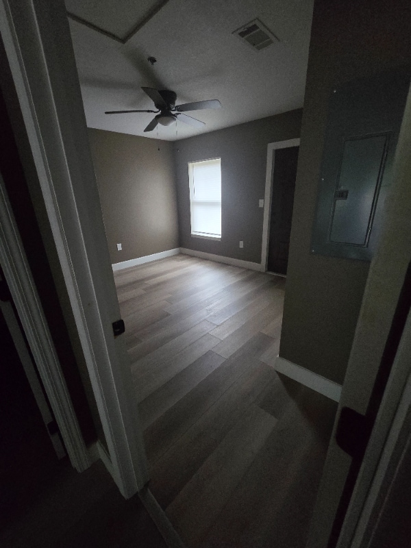 Building Photo - 2017 E Canal St