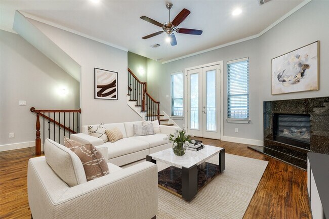 Photo - 4323 Dickason Ave Townhome