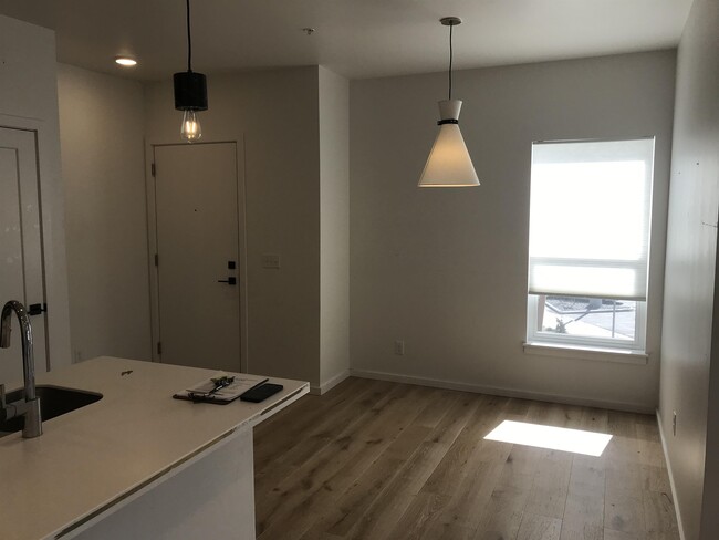 Foto del edificio - 2430 Tschache Ln