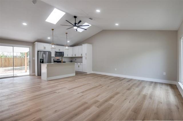 Foto del edificio - 4 bedroom in Irving TX 75062