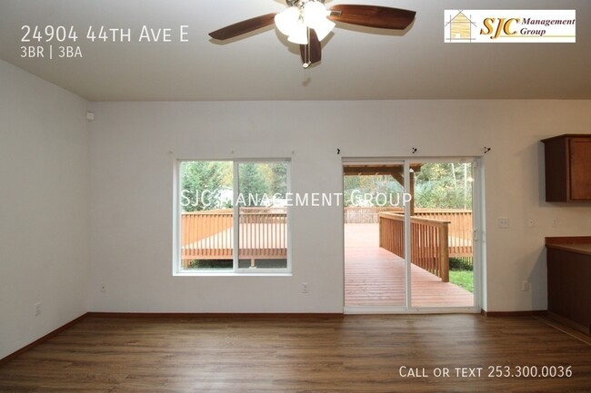 Building Photo - Three bedroom home in Spanaway for rent