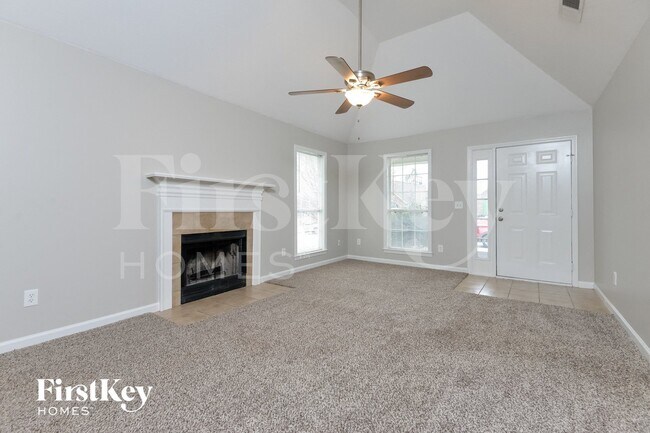 Foto del edificio - 424 Camden Cove Cir