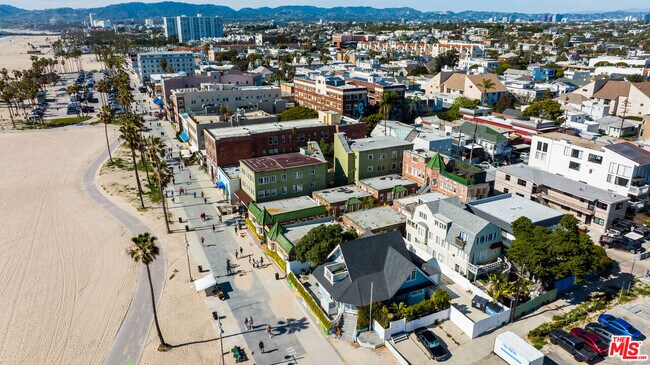 Foto del edificio - 17 Sunset Ave