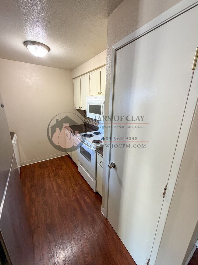 Foto del edificio - Beaverton Community Living | Dedicated Off-Street Parking & Great Layout