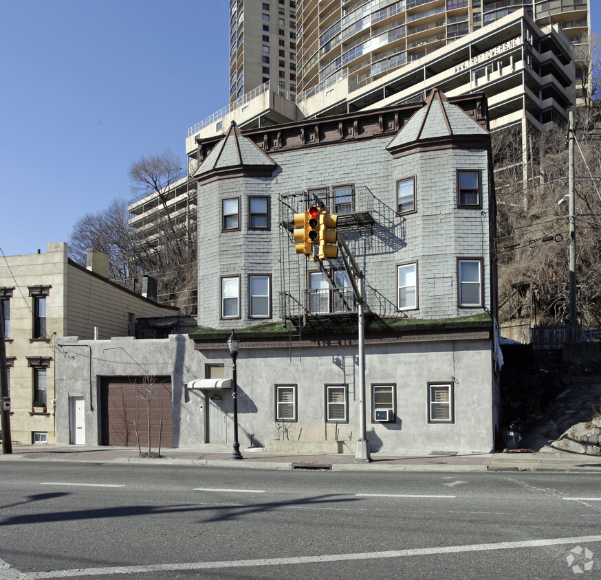 Fotografía del edificio - 1917-1919 Willow Ave
