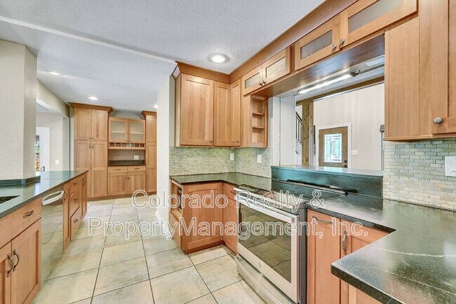 Foto del edificio - 1050 Big Valley Dr