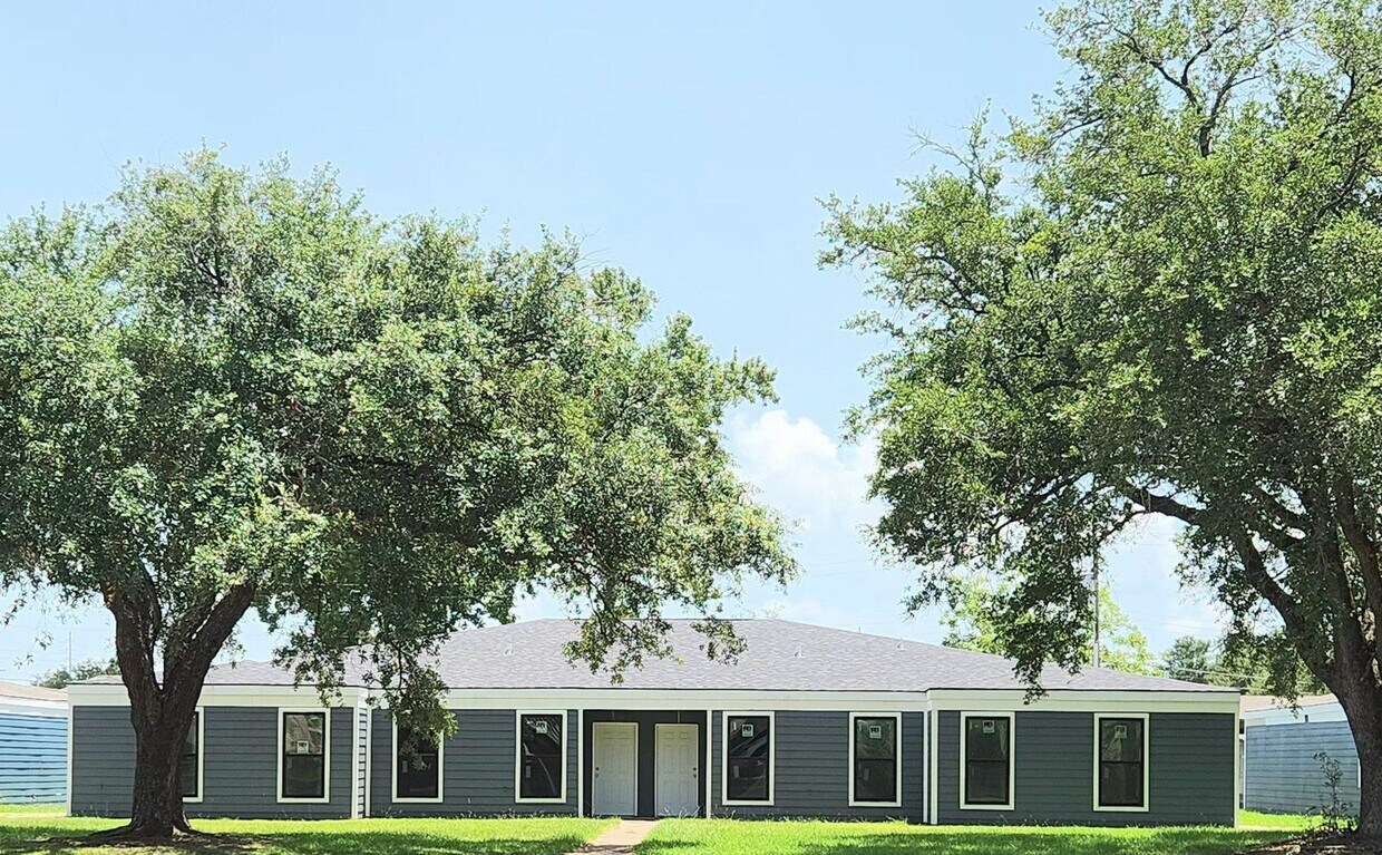 Foto principal - 2502 Oak Park Blvd