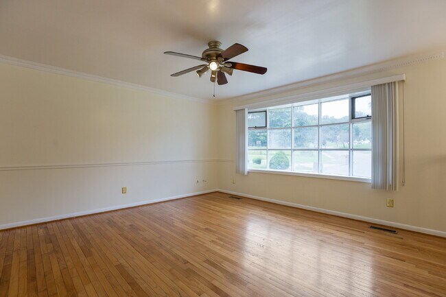 Foto del edificio - 2411 Old Gate Ct