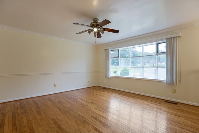 Photo - 2411 Old Gate Ct Apartment