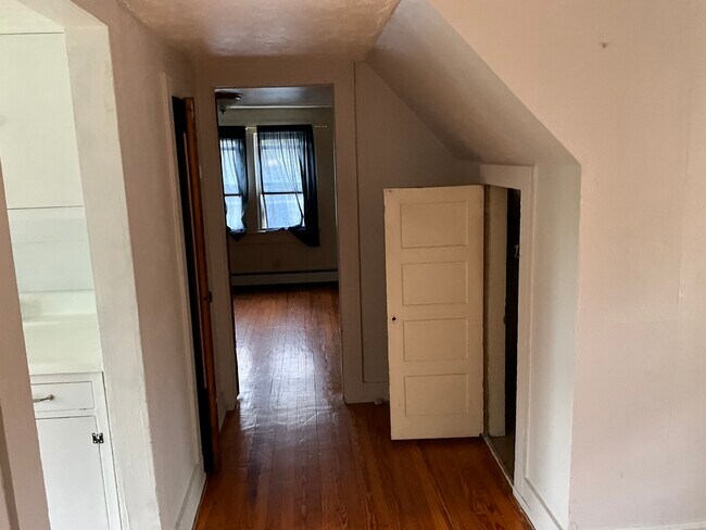 Foto del edificio - 721 Meadow Ave