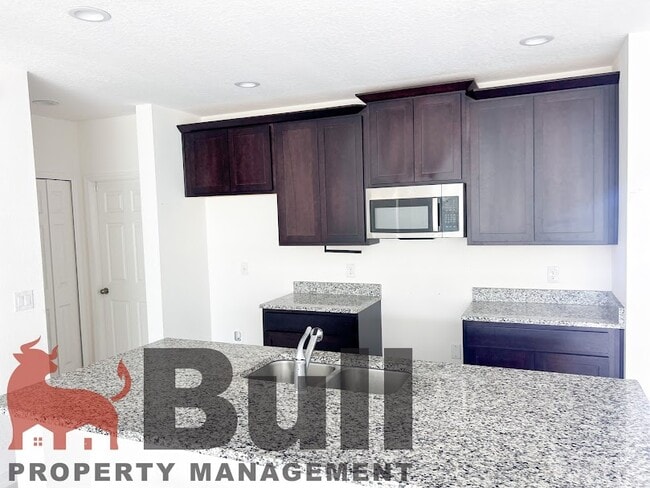 Building Photo - 4907 Conifer Cone Dr