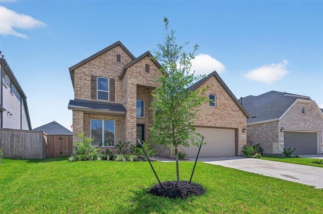 Building Photo - 32006 Medallion Oaks Trl