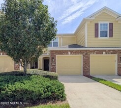 Building Photo - 6846 Roundleaf Dr