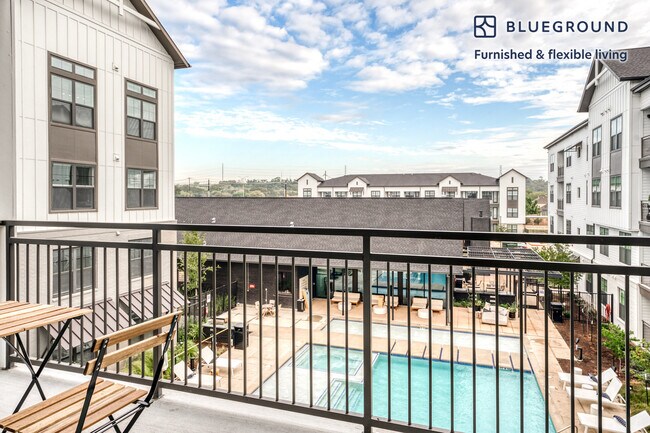 Foto del edificio - 2001 Ed Bluestein Blvd