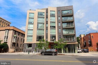Building Photo - 1311 13th St NW