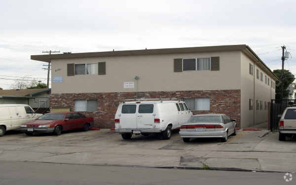Building Photo - 4181 41st St