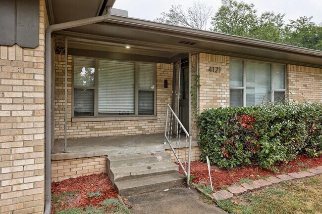 Foto del edificio - 4121 NW 20th St