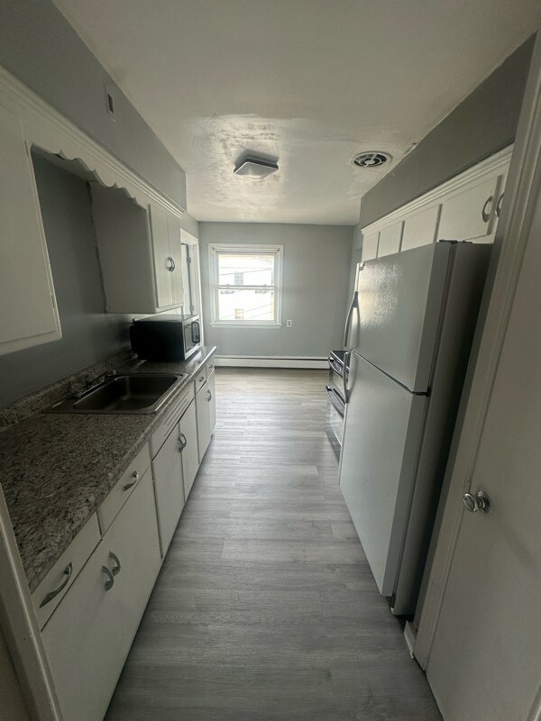 Primary Photo - 7109 W Capitol Dr