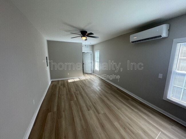 Building Photo - 813 Belleview Ave