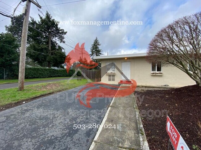 Foto del edificio - 6203 SE Fern Ave