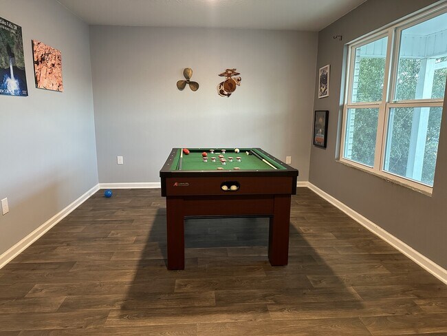 Building Photo - 5557 Lancelot Trail