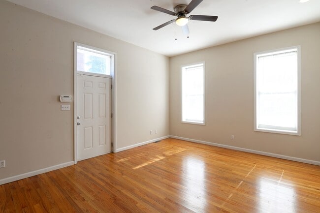 Building Photo - 2929 Missouri Ave