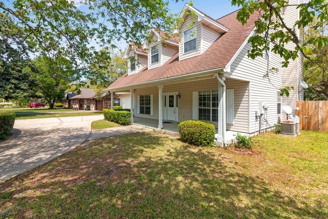 Building Photo - 211 Natures Trail Ct NW