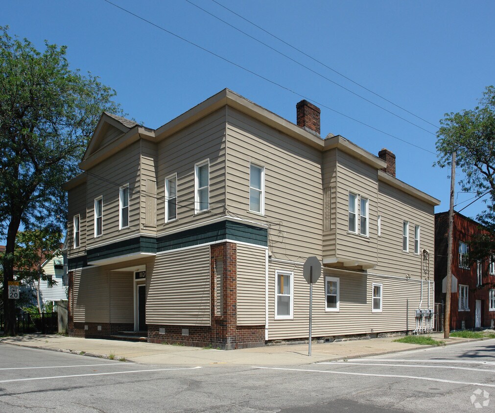 Primary Photo - 1113-1115 Norwood Rd