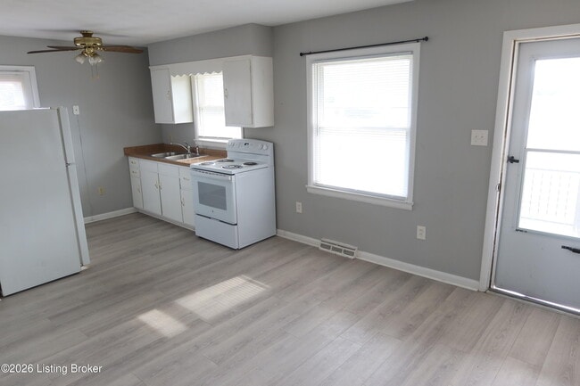 Building Photo - 4920 KY-1638