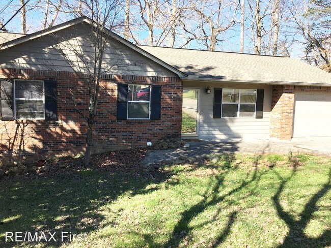 Building Photo - 6224 Starhurst Dr