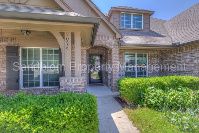 Foto del edificio - For Lease | Bixby | $3600 Rent | Available...