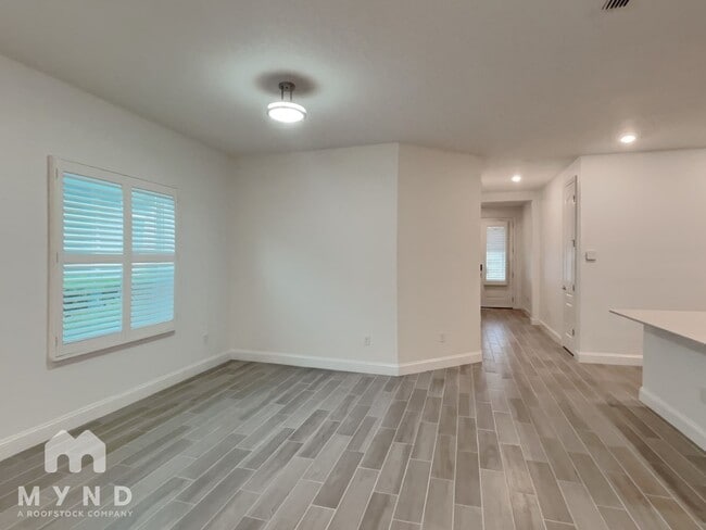 Building Photo - 15140 Venosa Cir